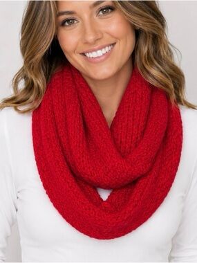 Old Navy Cozy Red Knit Infinity Scarf cozy comfy warm